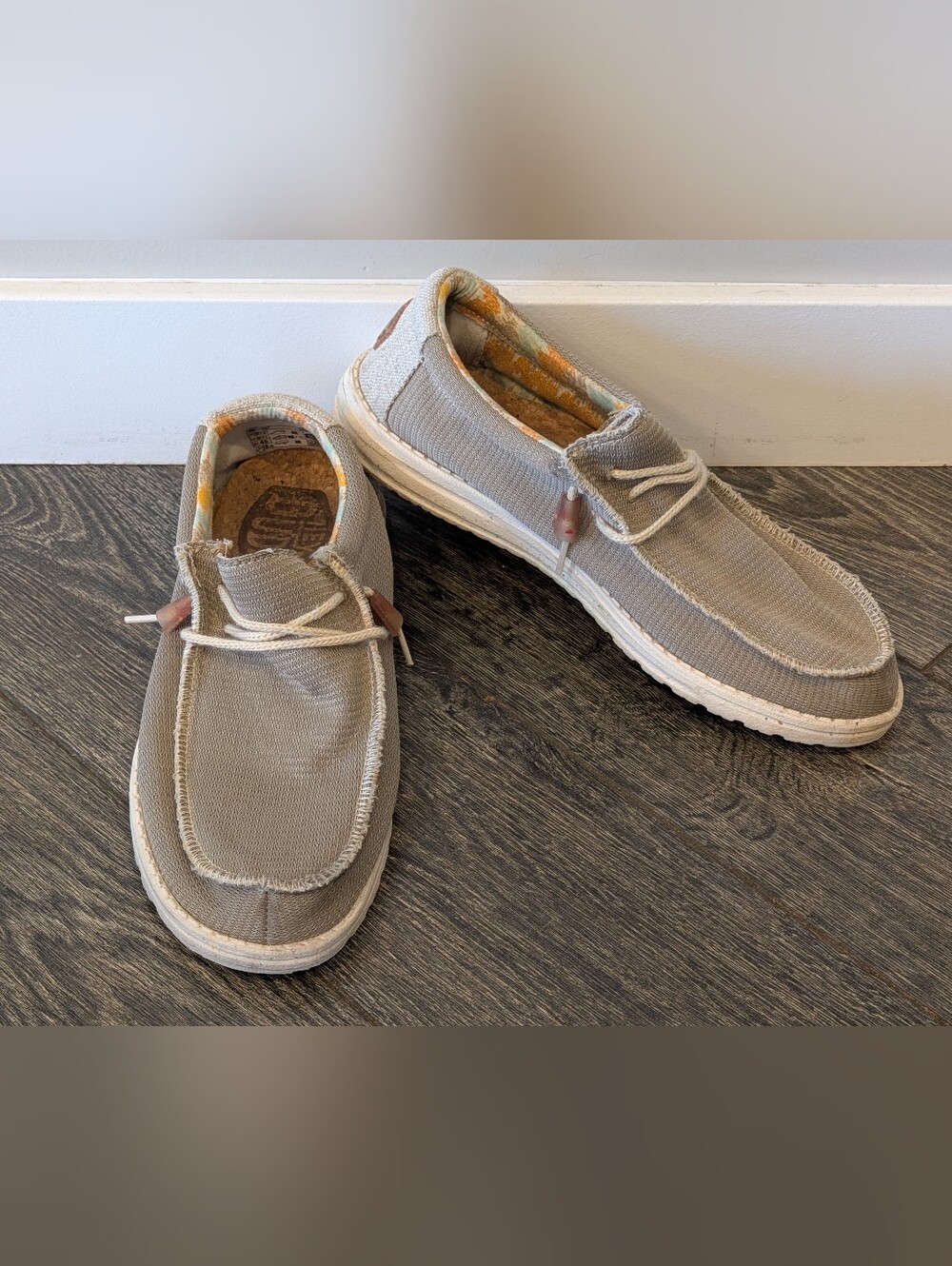 Hey Dude- Wally Sox Men’s Ash Grey, Mesh Slip-Ons with Elastic Toggle